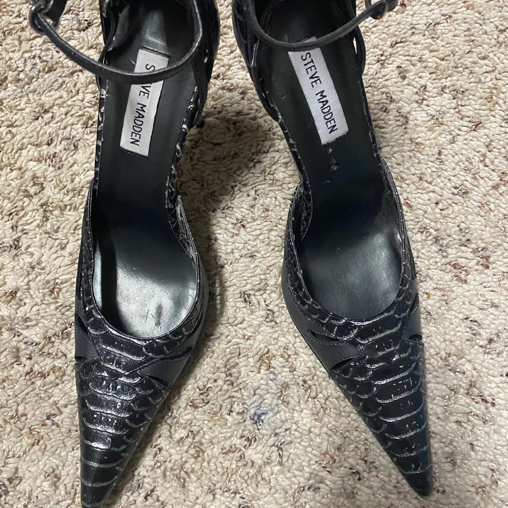 Unique stilettos!!!!!